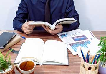 Top 10 Personal Finance Books for Every Investor