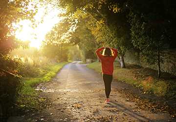 The Power of Walking : 6 Reasons You Should Walk Every Day