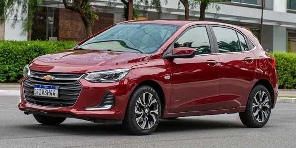 Chevrolet Onix 2025: Compacto perfeito para inovação e economia